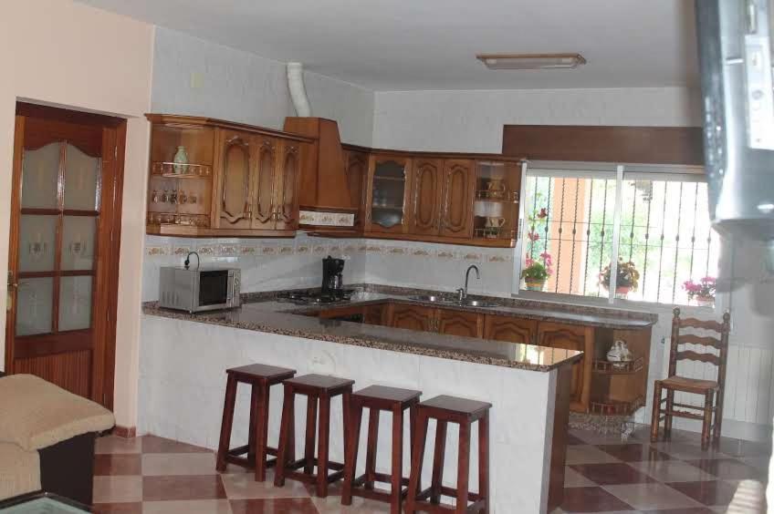 Villa La Quinta Priego de Córdoba Exteriör bild